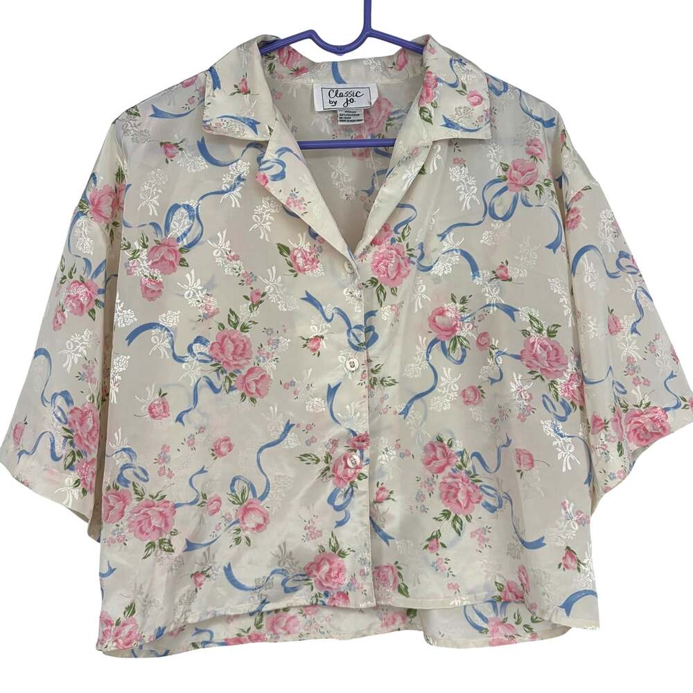 Classic by J.O. Vintage Women's Polyestery Floral Crop Button Up Size Medium